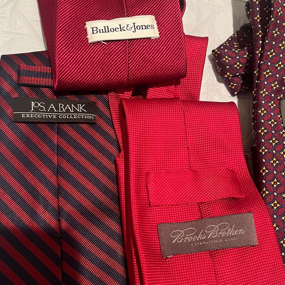 Silk Tie Collection of 11 - Picture 6 of 9